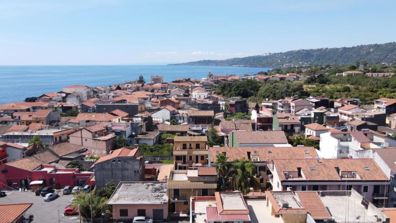 Adriana Casa Vacanze Mare Etna Sicilia Acireale Exterior foto
