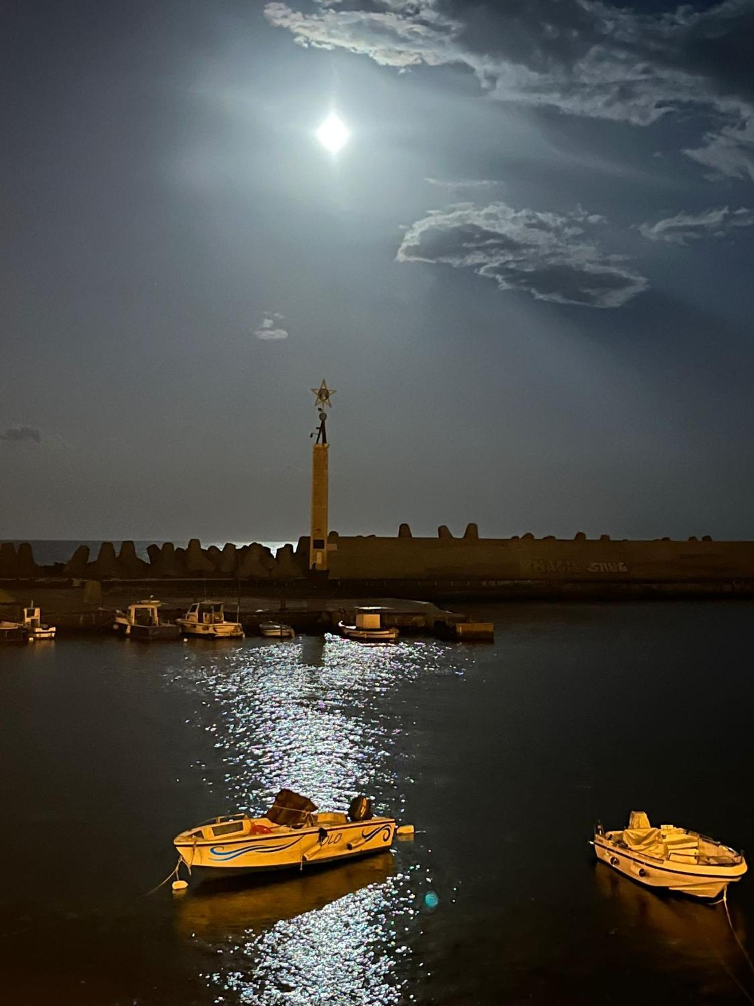 Adriana Casa Vacanze Mare Etna Sicilia Acireale Exterior foto