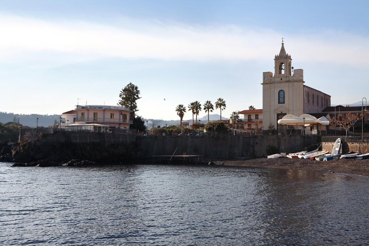 Adriana Casa Vacanze Mare Etna Sicilia Acireale Exterior foto